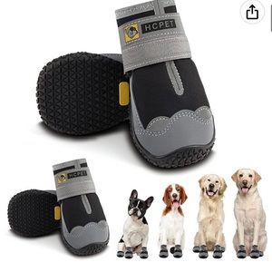Dog shoes size M/L